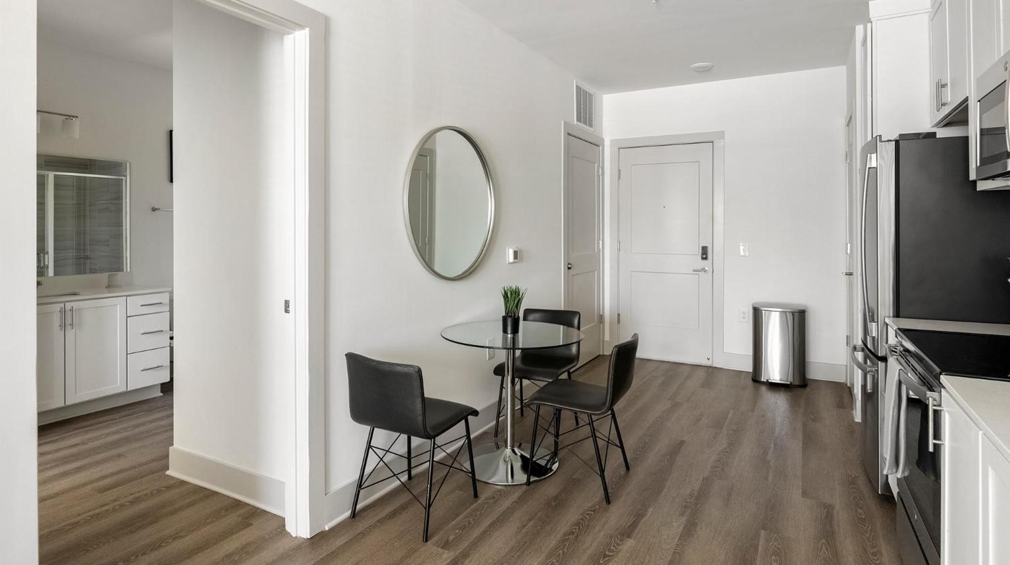 Gallery Apartments By Barsala Хънтсвил Екстериор снимка